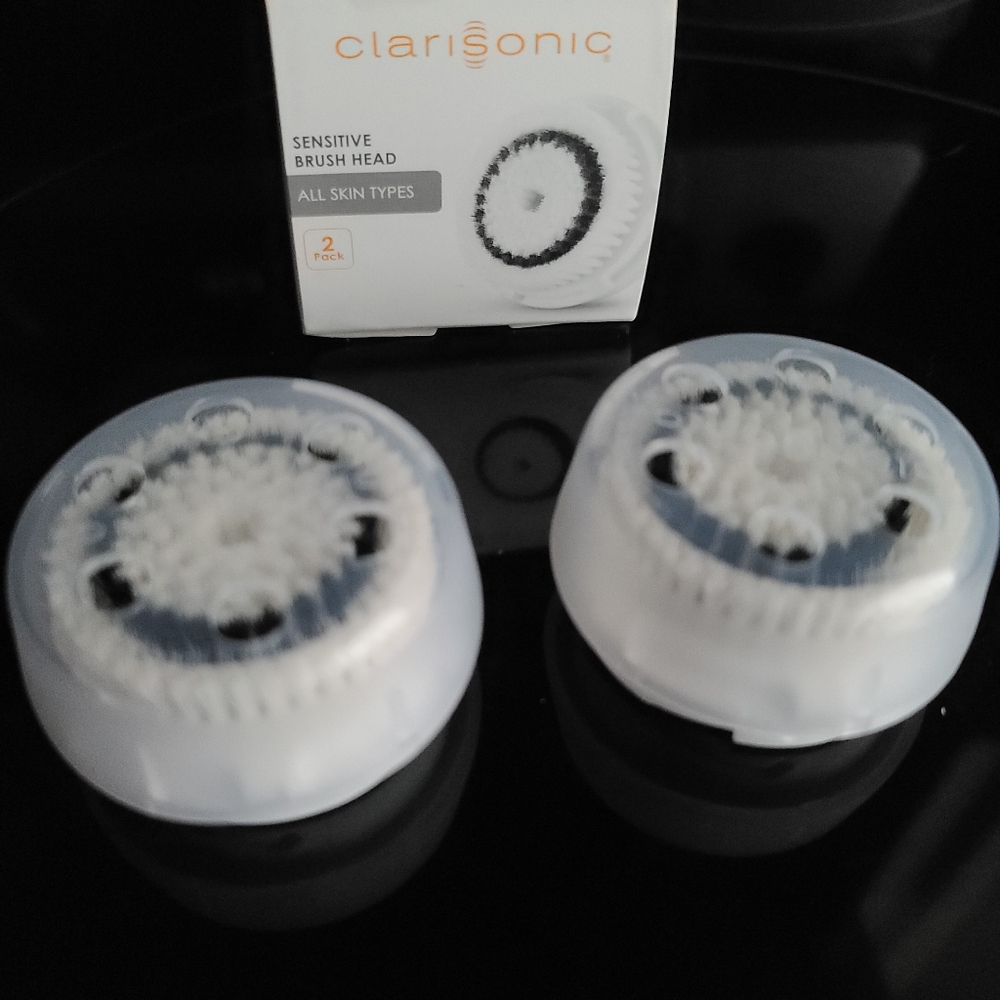 Clarisonic brush heads set of 2!